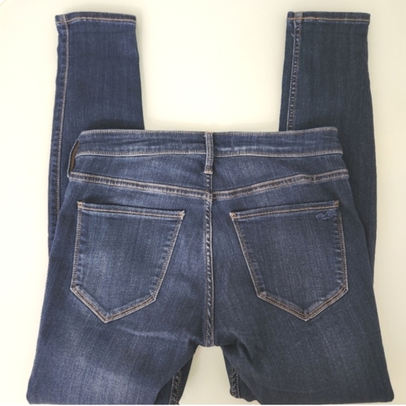 Hollister Blue Skinny Jeans Classic Style - Picture 2 of 4